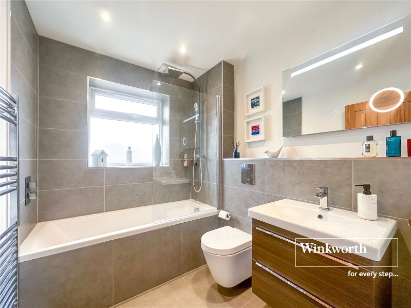 Woolsbridge Road, St. Leonards, Ringwood, Dorset, BH24