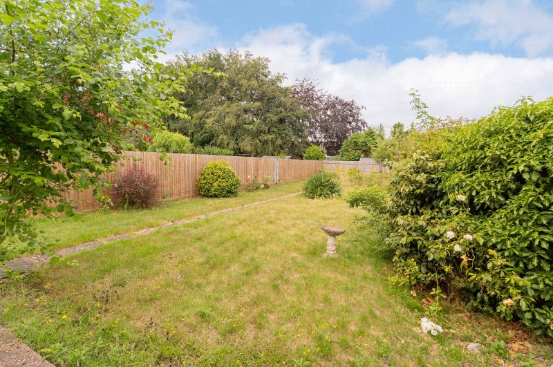 Moorhill Road, Whitnash, Leamington Spa, Warwickshire, CV31