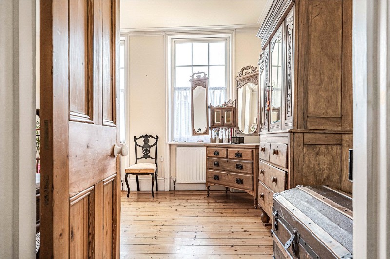 Ridge Road, London, N8