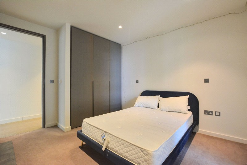 Pilot Walk, London, SE10