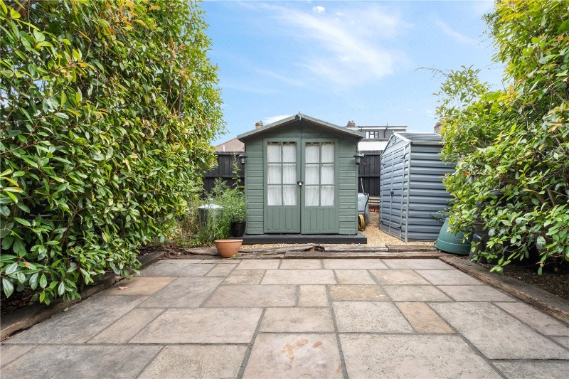 Sanderstead Road, London, E10