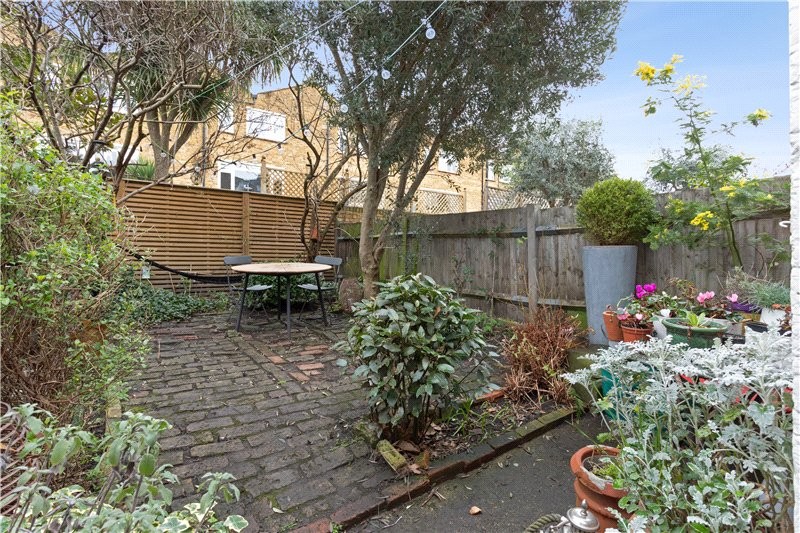 St. Marys Gardens, London, SE11