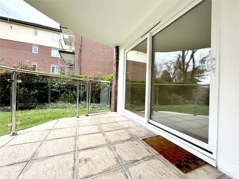 West Cliff Road, Bournemouth, BH4