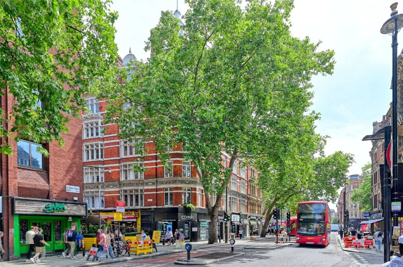 Charing Cross Road, London, WC2H