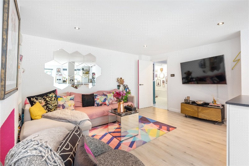 Dunsmure Road, London, N16