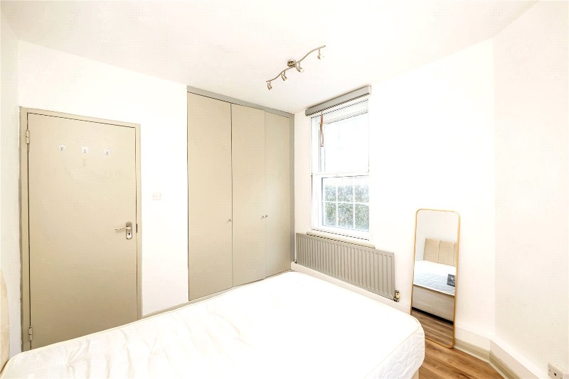 Southern Row, London, W10