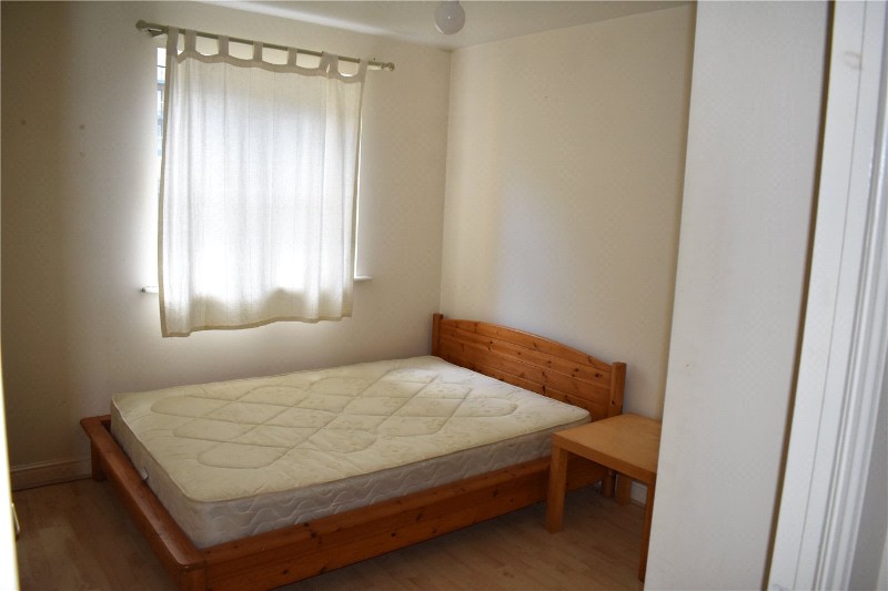 Transom Close, London, SE16