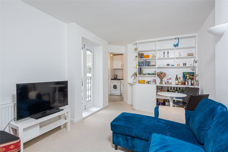 Warwick Way, London, SW1V