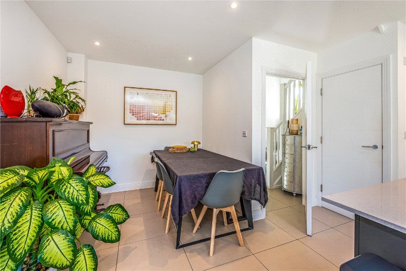 Venta Drive, Winchester, Hampshire, SO22