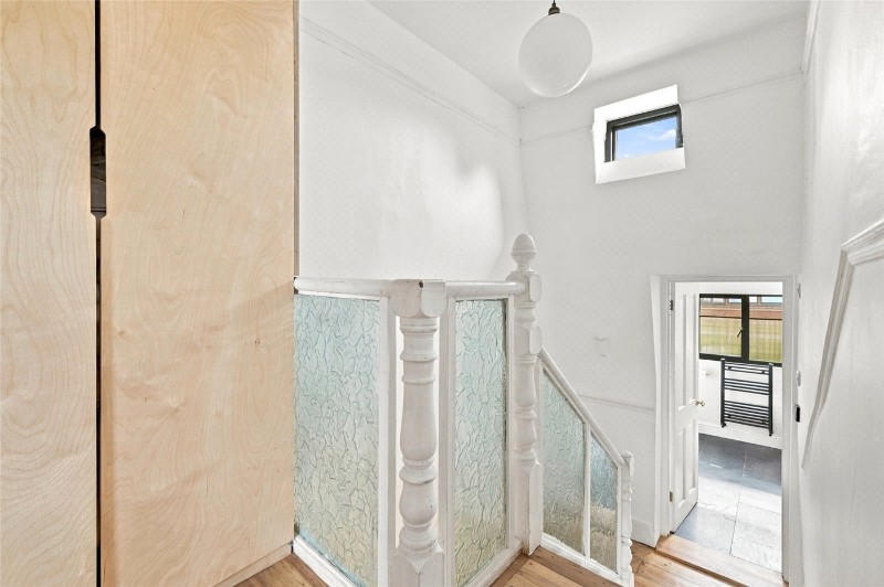 Albion Road, London, N16