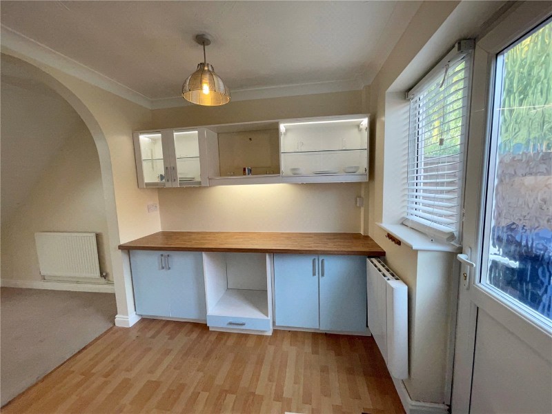 Weywood Close, Farnham, Surrey, GU9