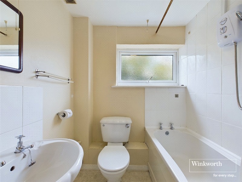 Wallace Close, Woodley, Reading, Berkshire, RG5