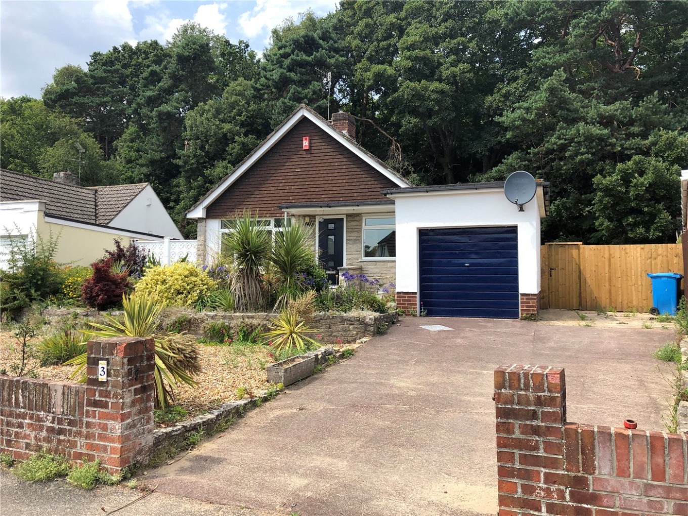 2 bedroom property for sale in Kinson Road, Bournemouth, BH10 £359,950