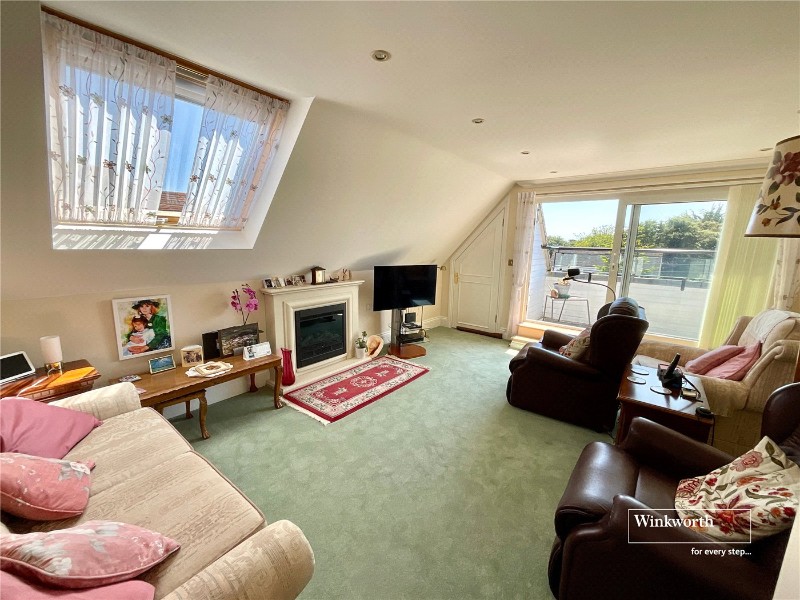 Stuart Road, Highcliffe, Dorset, BH23