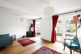 Conifer Close, Winchester, Hampshire, SO22