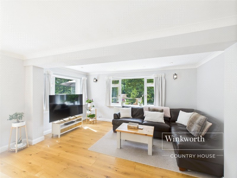 Sheep Walk, Emmer Green, Reading, Berkshire, RG4