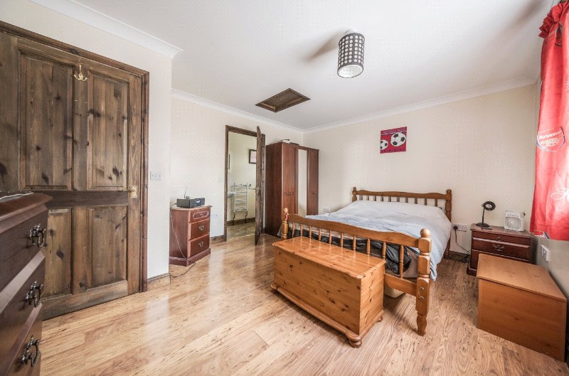 Lower Common Road, Romsey, Hampshire, SO51