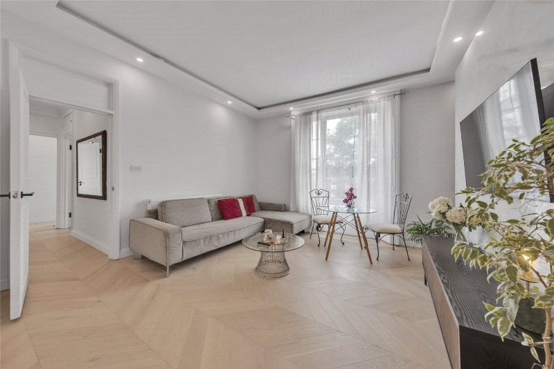 Hilltop Court, 14-16 Alexandra Road, South Hampstead, London, NW8