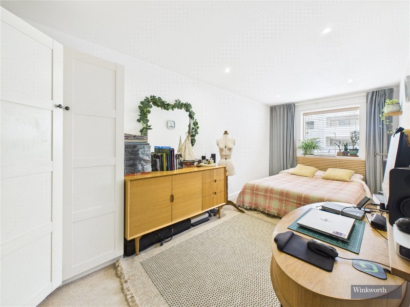 Apple Grove, Harrow, HA2