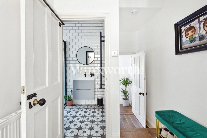 Lyndhurst Road, London, N22