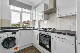 Stirling Road, London, N22