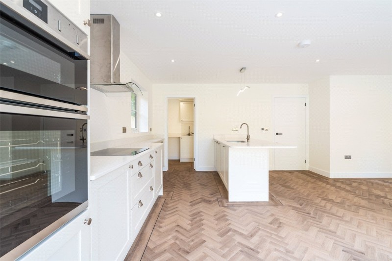 Lonnen Road, Colehill, Wimborne, Dorset, BH21