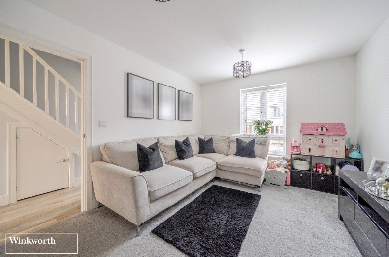 Saunders Way, Basingstoke, Hampshire, RG23