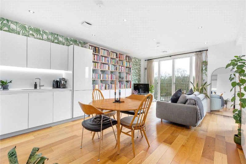 Murrain Road, London, N4