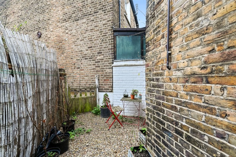Caxton Road, London, W12