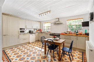 Hackford Road, London, SW9