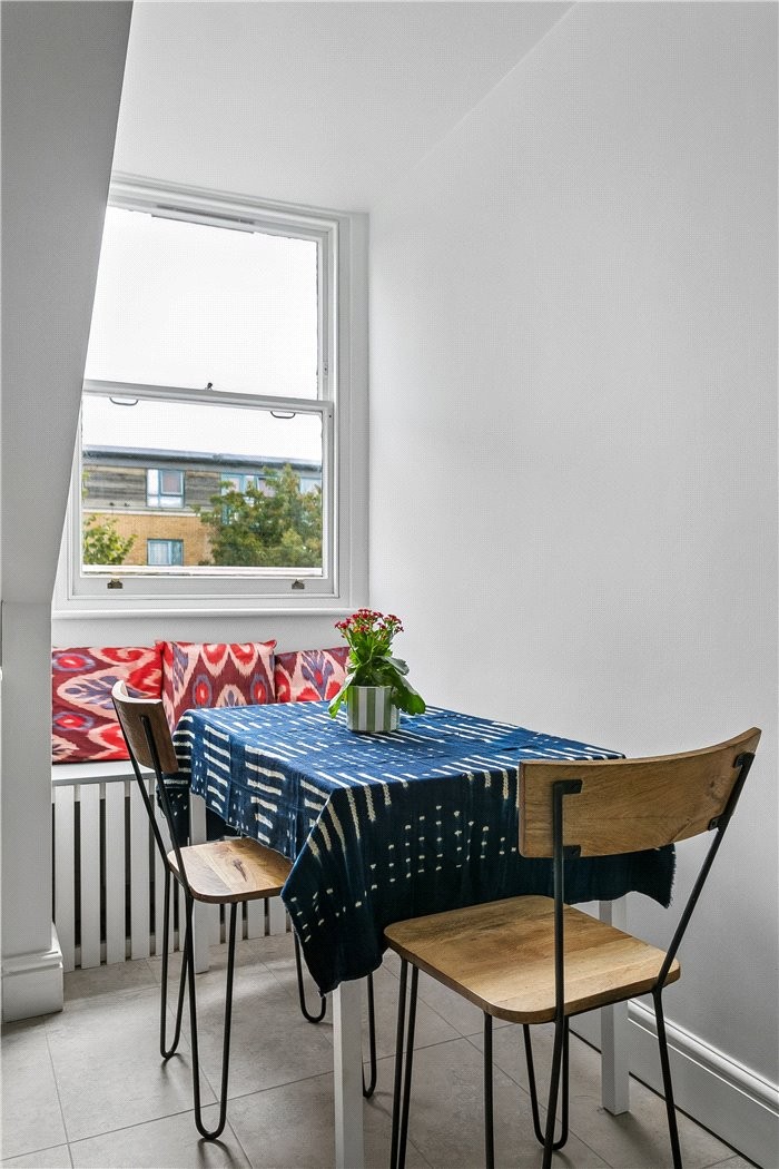 Queens Drive, London, N4