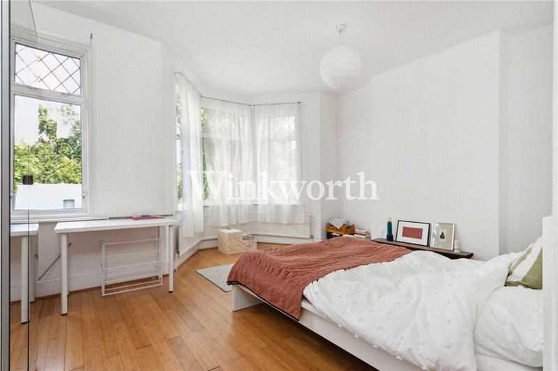 Hewitt Road, London, N8