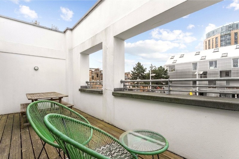 Gillett Place, London, N16