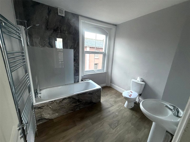 Bampton Street, Tiverton, Devon, EX16