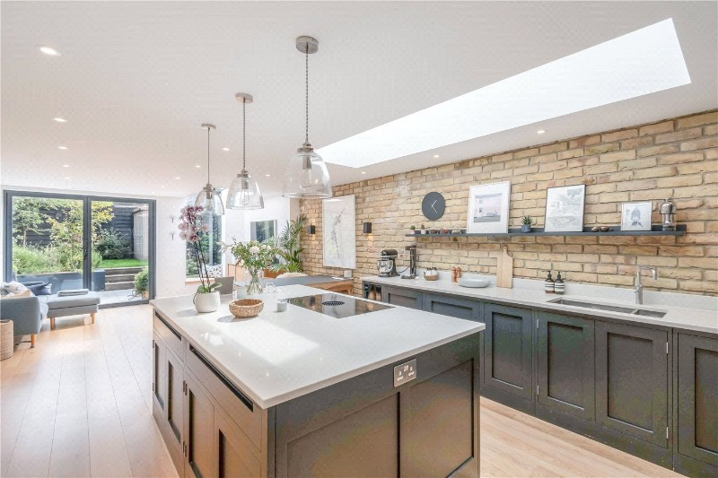 Henslowe Road, East Dulwich, London, SE22