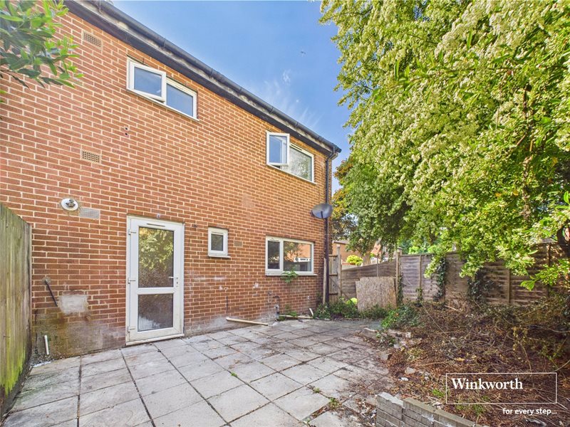 Runbury Circle, Kingsbury, London, NW9