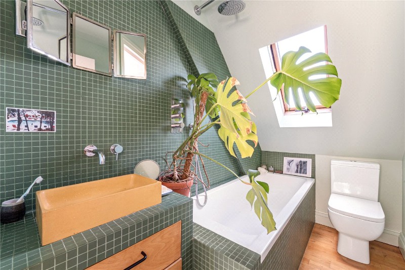 Alkham Road, London, N16