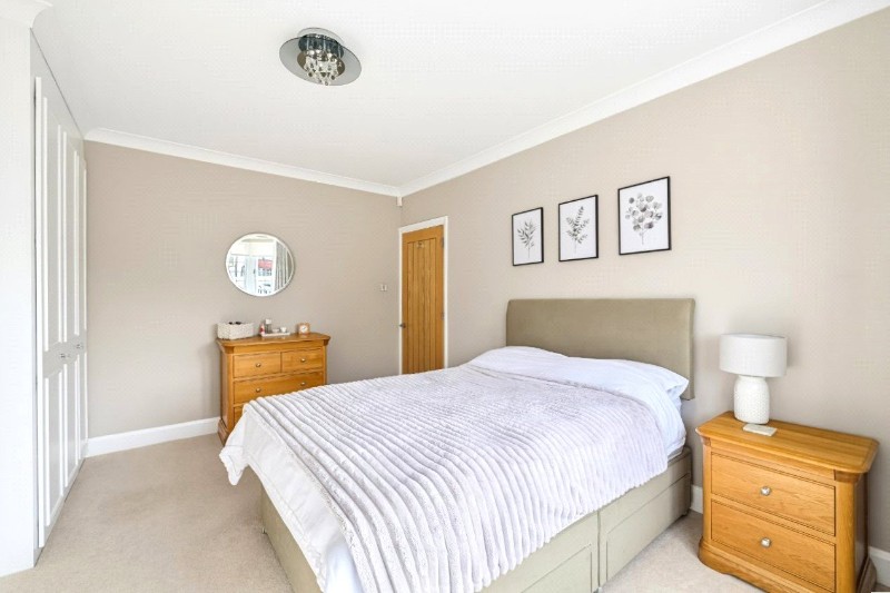 Oakley Gardens, Banstead, Surrey, SM7