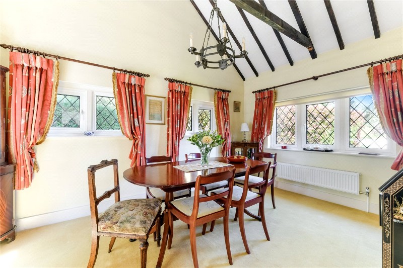 Rose Walk, Purley, CR8