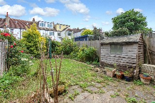 Oakleigh Park Drive, Leigh-on-Sea, Essex, SS9
