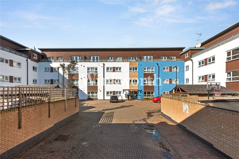 Milton Road, London, N15