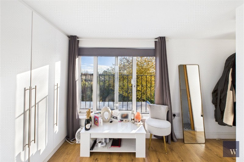 Besley Street, London, SW16