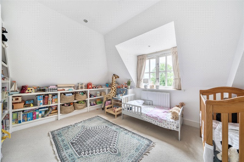 School Lane, Lower Bourne, Farnham, Surrey, GU10