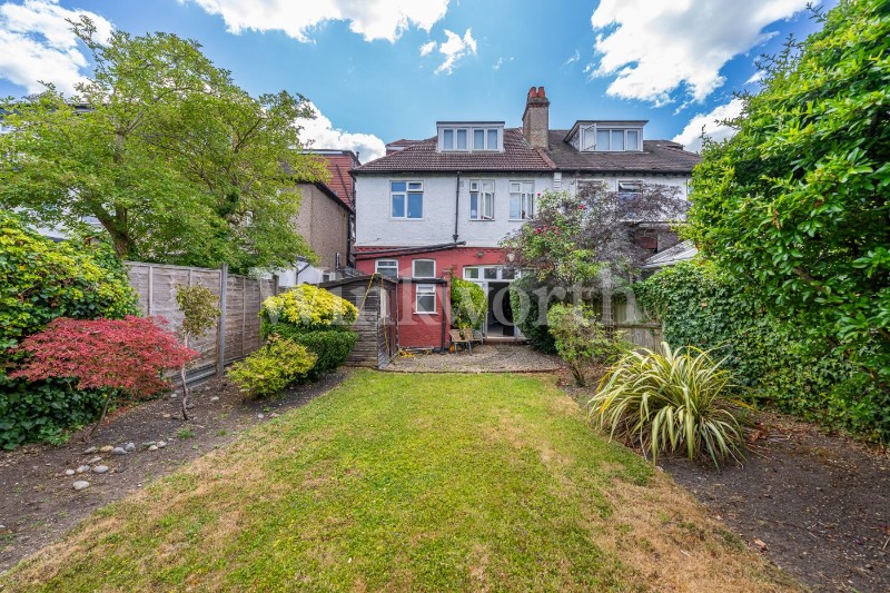Portsdown Avenue, London, NW11