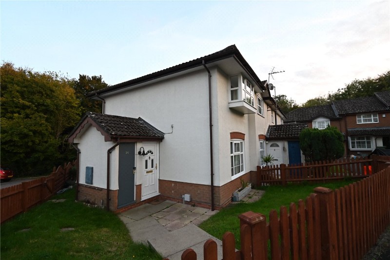 Constantine Way, Basingstoke, Hampshire, RG22