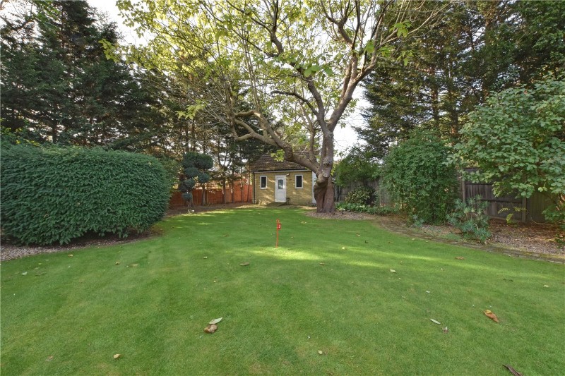 Cedarhurst Drive, Eltham, SE9