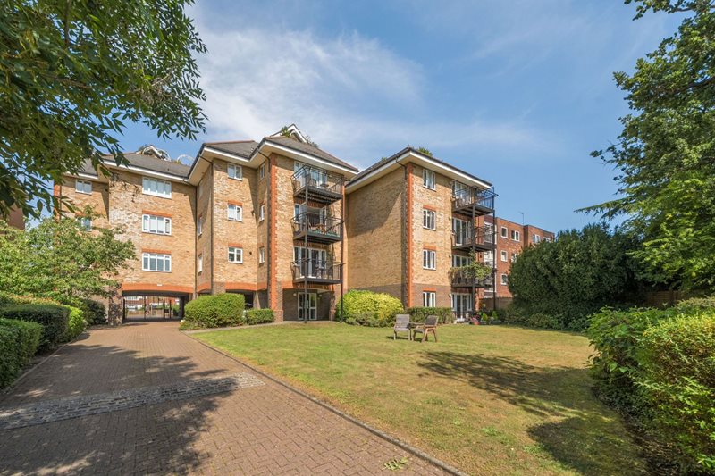 Bromley Road, Beckenham, BR3