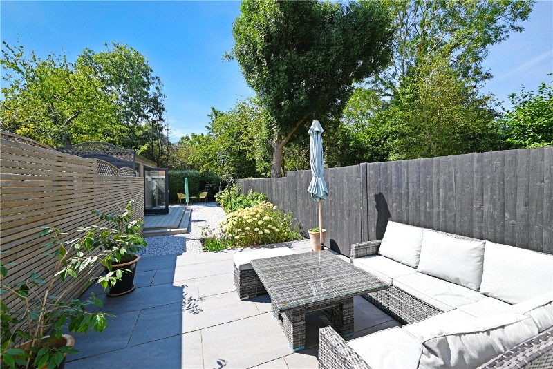 Dartmouth Road, London, NW2