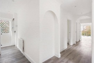 Highfield Hill, London, SE19