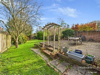 Hatch Lane, Chapel Row, Reading, Berkshire, RG7